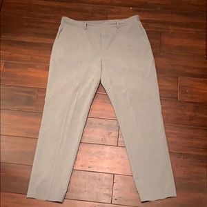 Uniqlo ELASTIC WAIST DRESS PANTS!!!